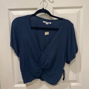 O’Neil Hilda top new